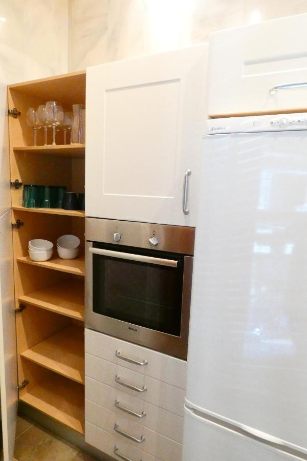 Homeyseville-Luxury Apartment Arenal 6 Pax, Parking Optional Εξωτερικό φωτογραφία