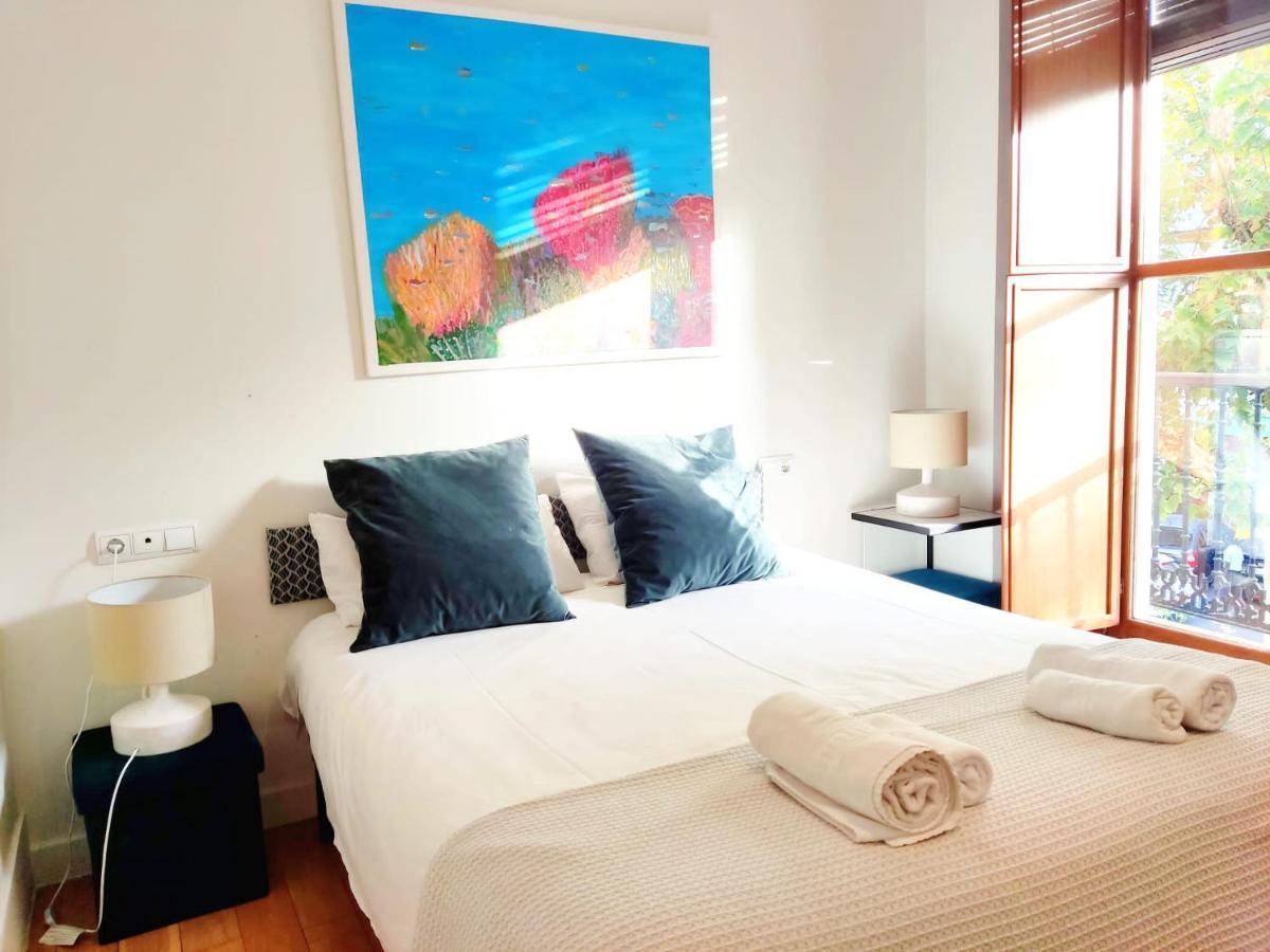 Homeyseville-Luxury Apartment Arenal 6 Pax, Parking Optional Εξωτερικό φωτογραφία