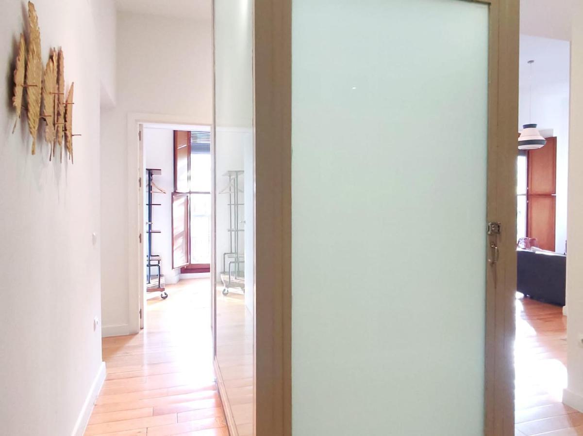 Homeyseville-Luxury Apartment Arenal 6 Pax, Parking Optional Εξωτερικό φωτογραφία